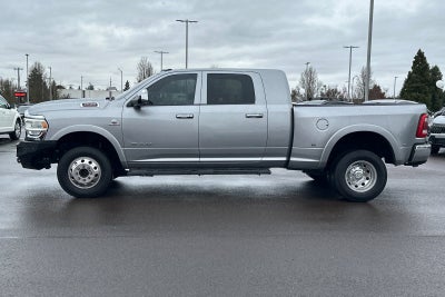 2022 RAM 3500 Laramie