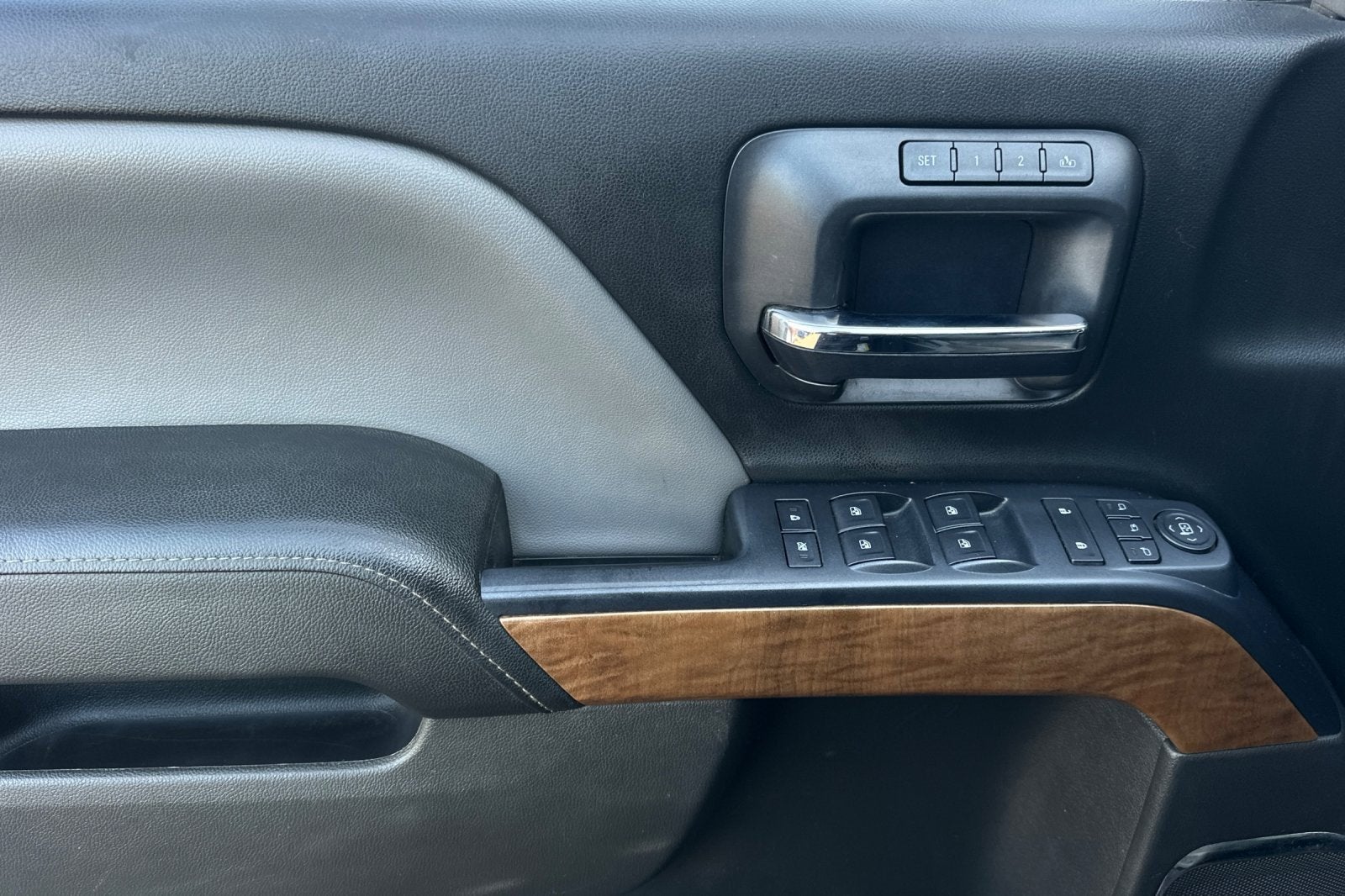 2016 Chevrolet Silverado 1500 LTZ