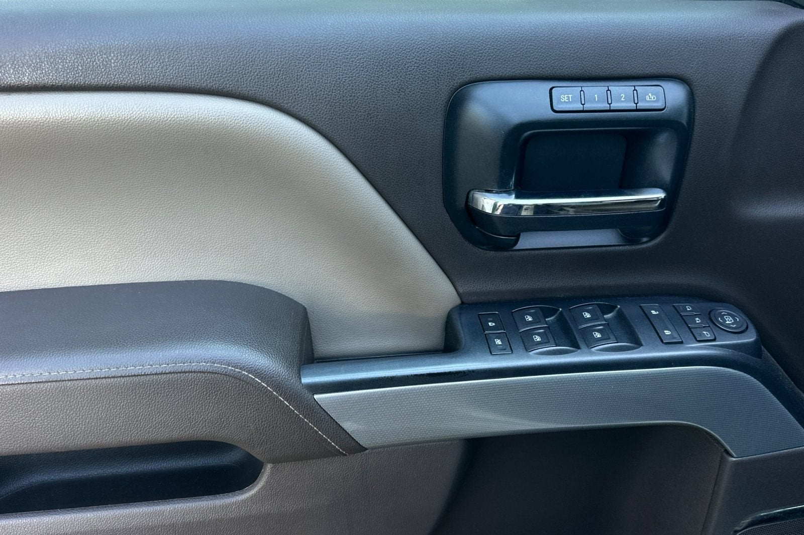 2014 Chevrolet Silverado 1500 LTZ