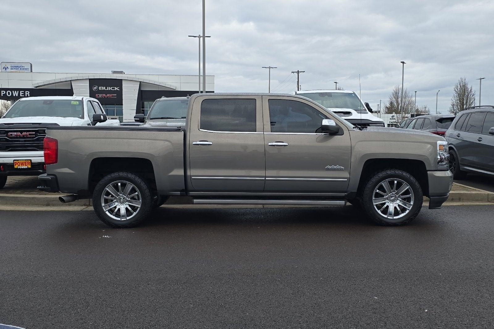 2017 Chevrolet Silverado 1500 High Country