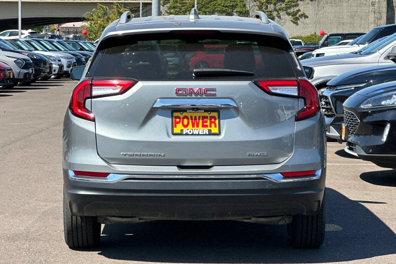 2024 GMC Terrain SLT