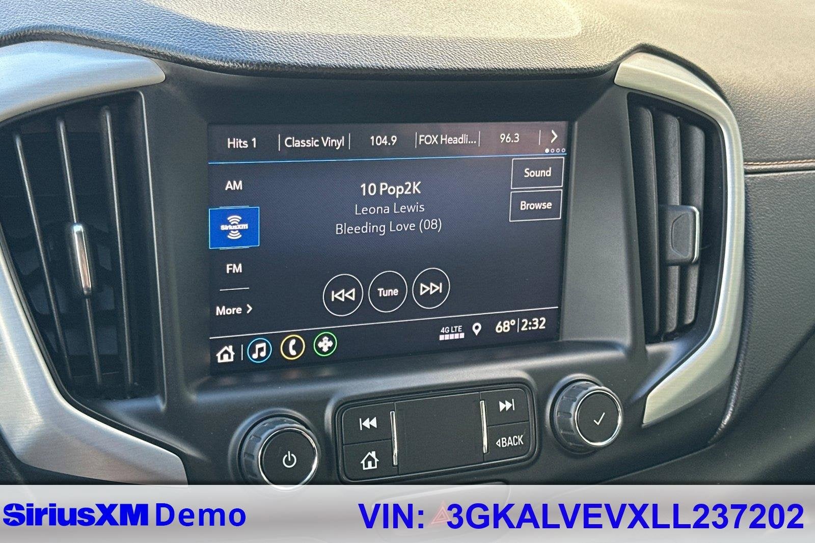 2020 GMC Terrain SLT