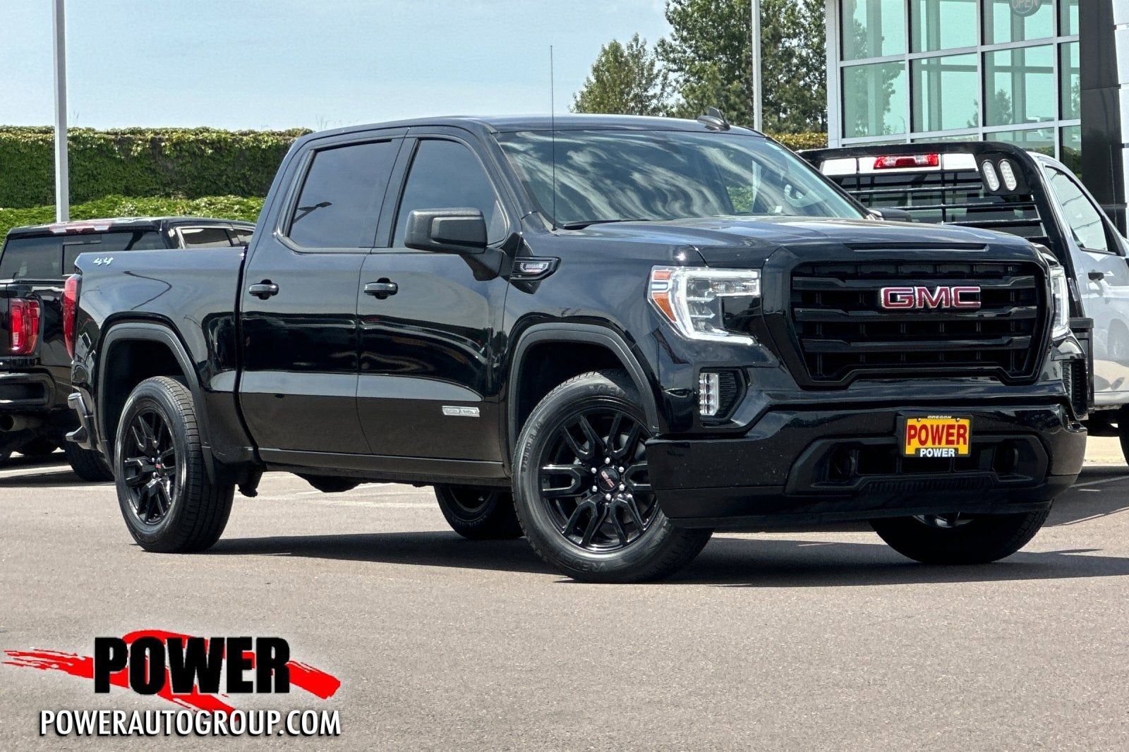 2021 GMC Sierra 4WD Crew Cab Short Box Elevation's photo