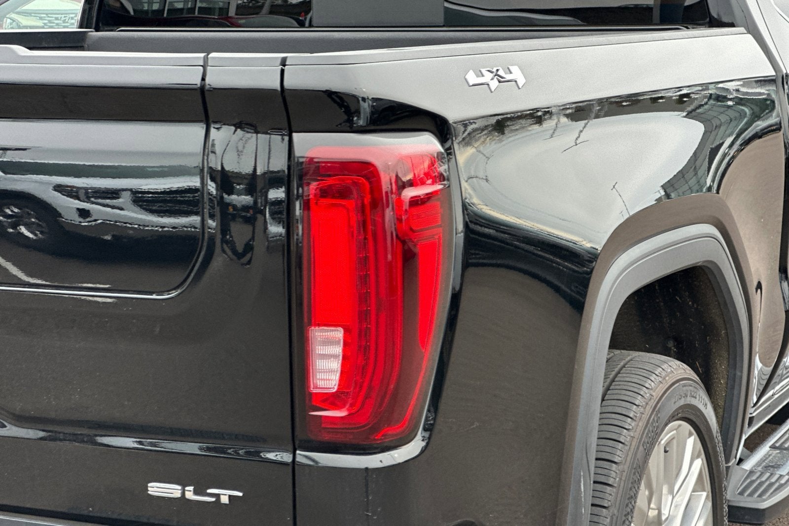 2022 GMC Sierra 1500 Limited SLT