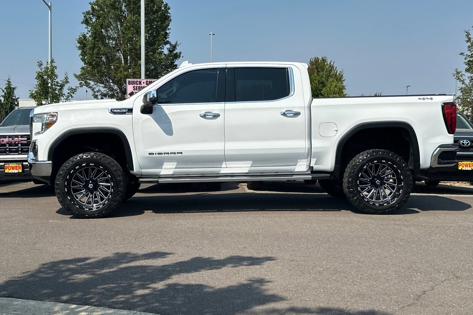 2020 GMC Sierra 1500 SLT