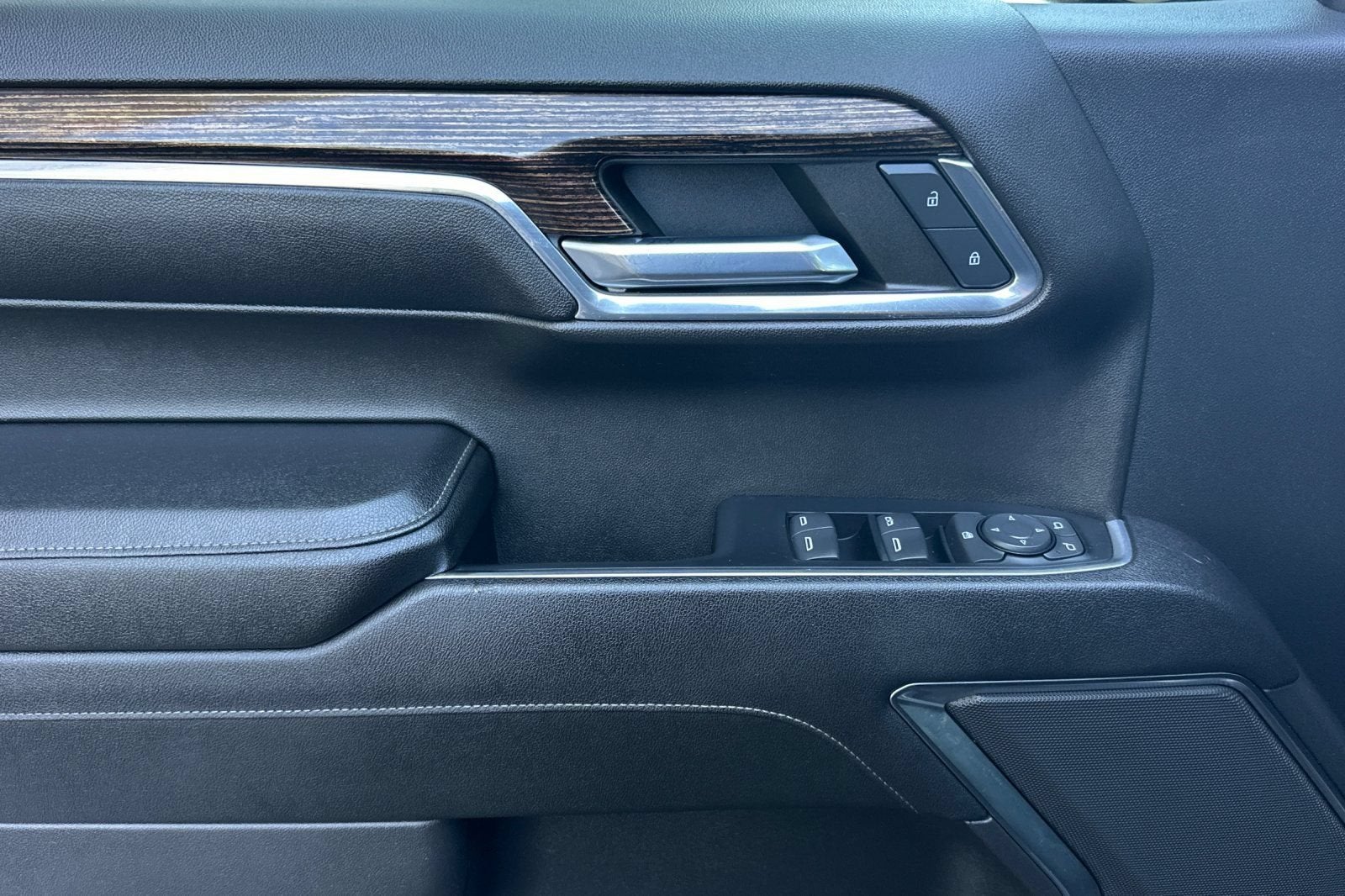 2023 GMC Sierra 1500 SLE