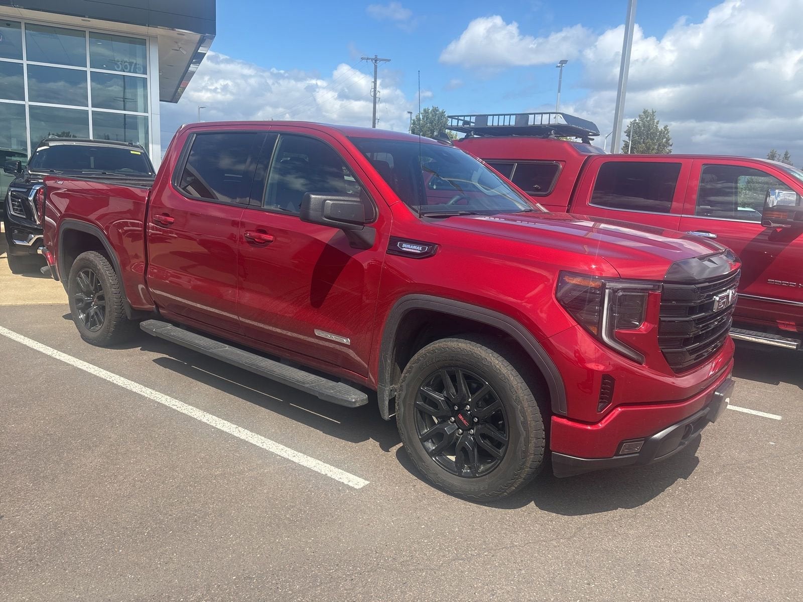 2024 GMC Sierra 4WD Crew Cab Short Box Elevation's photo