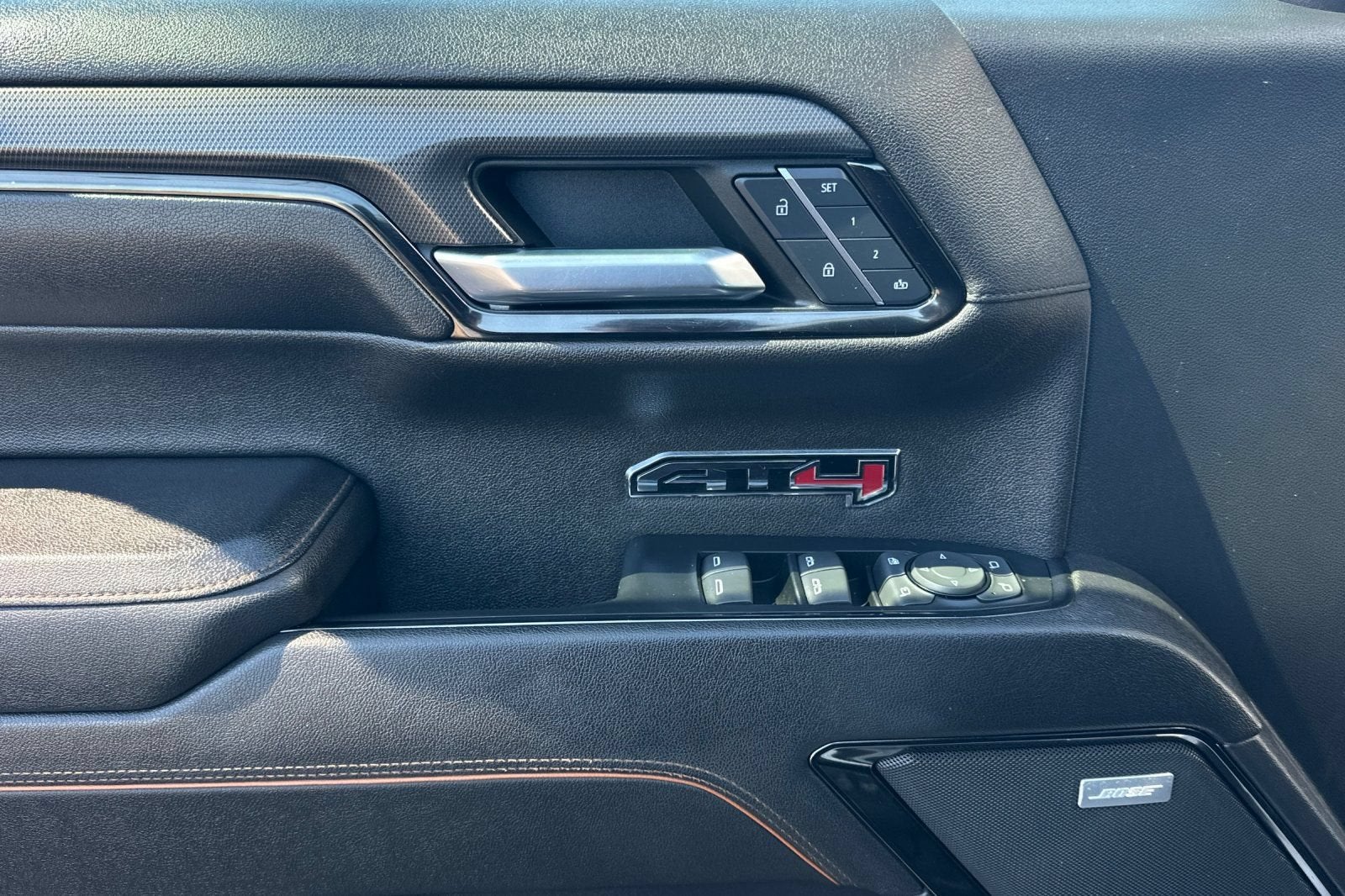 2023 GMC Sierra 1500 AT4