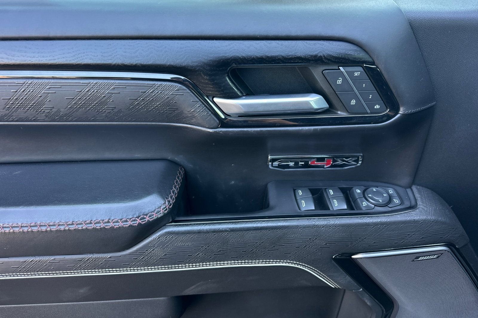 2023 GMC Sierra 1500 AT4X