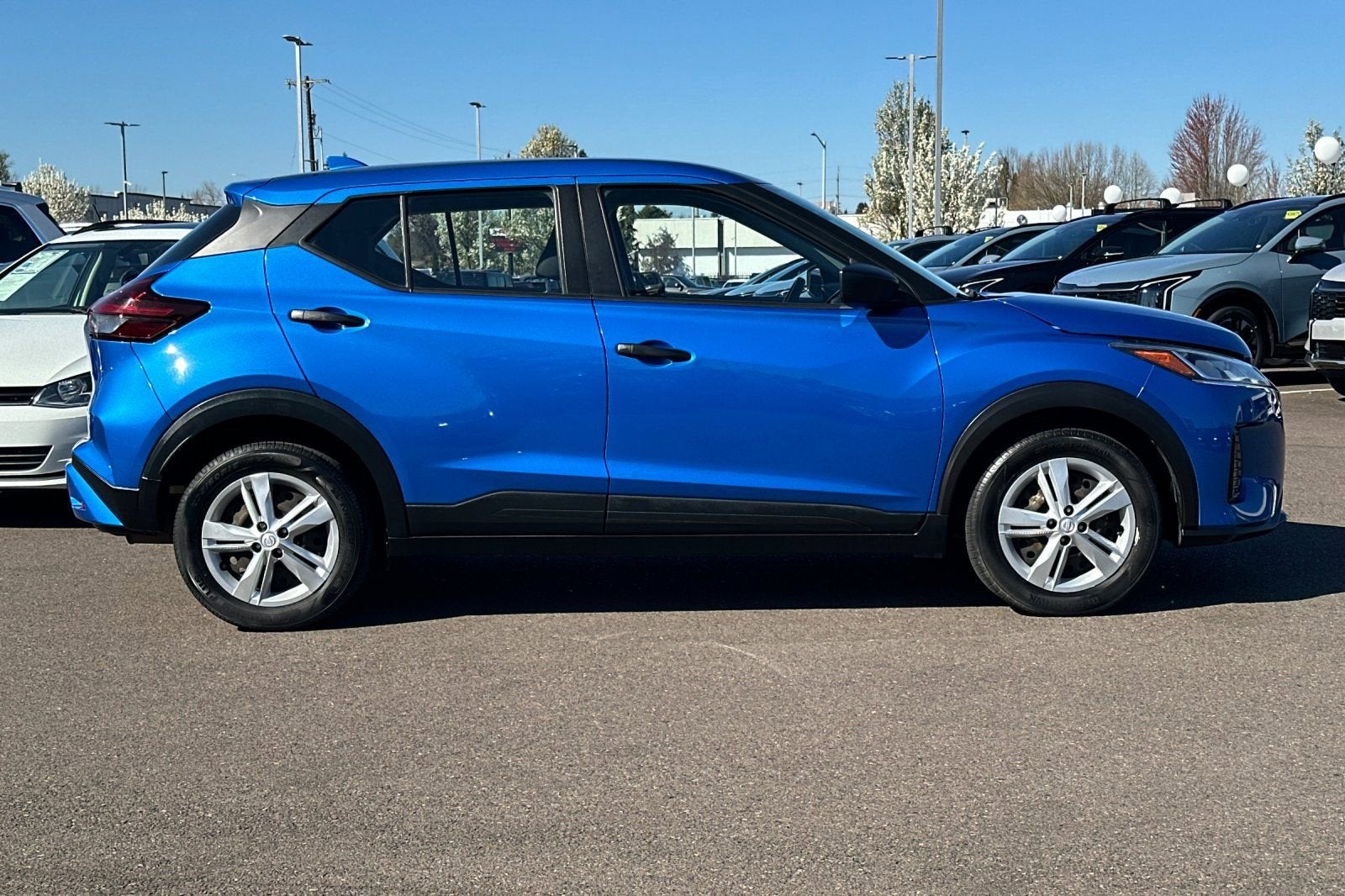 2021 Nissan Kicks S