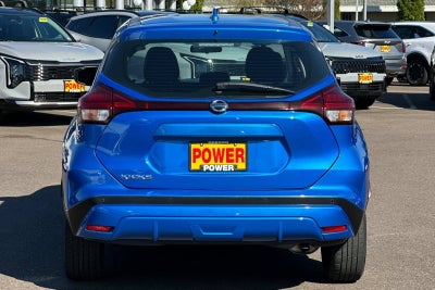 2021 Nissan Kicks S