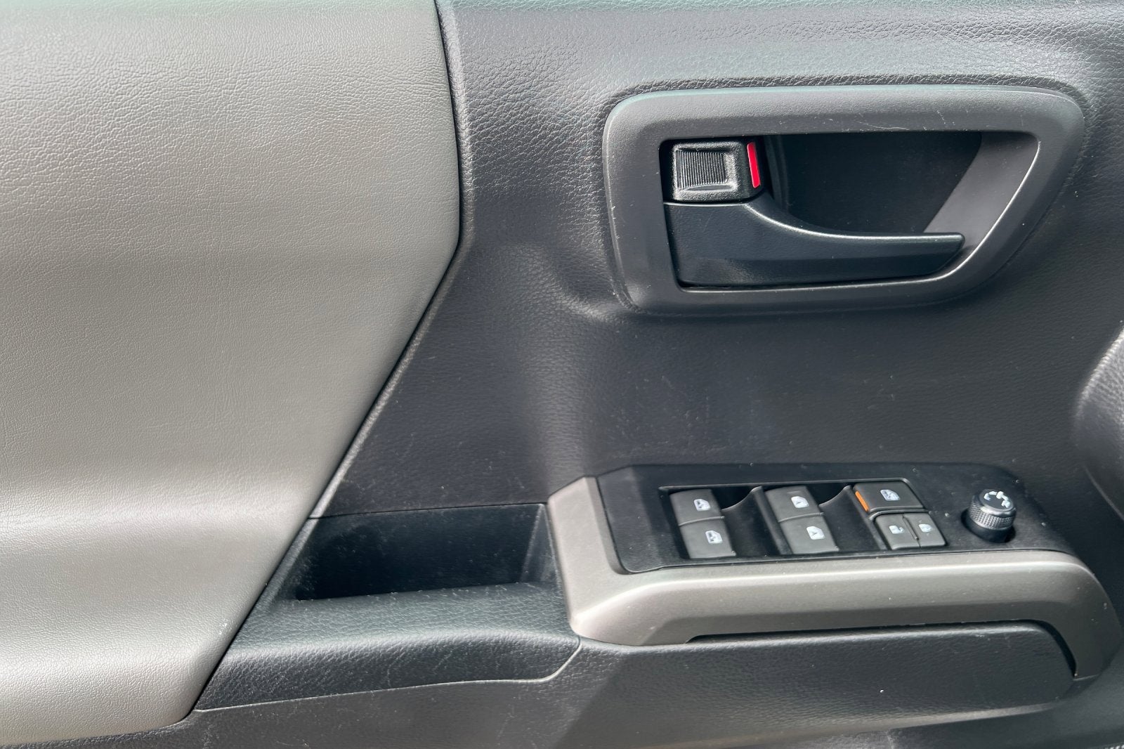 2023 Toyota Tacoma 2WD SR5