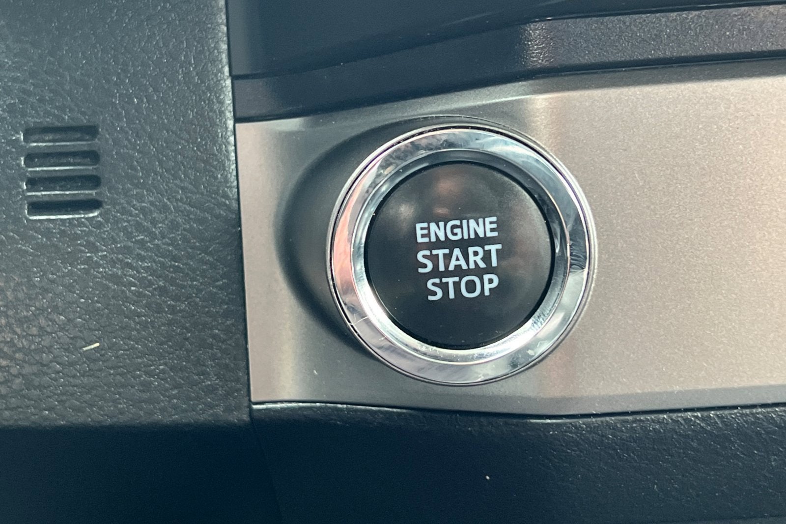 2023 Toyota Tacoma 2WD SR5