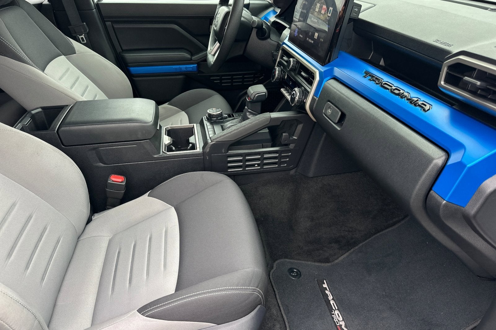 2024 Toyota Tacoma 4WD SR5