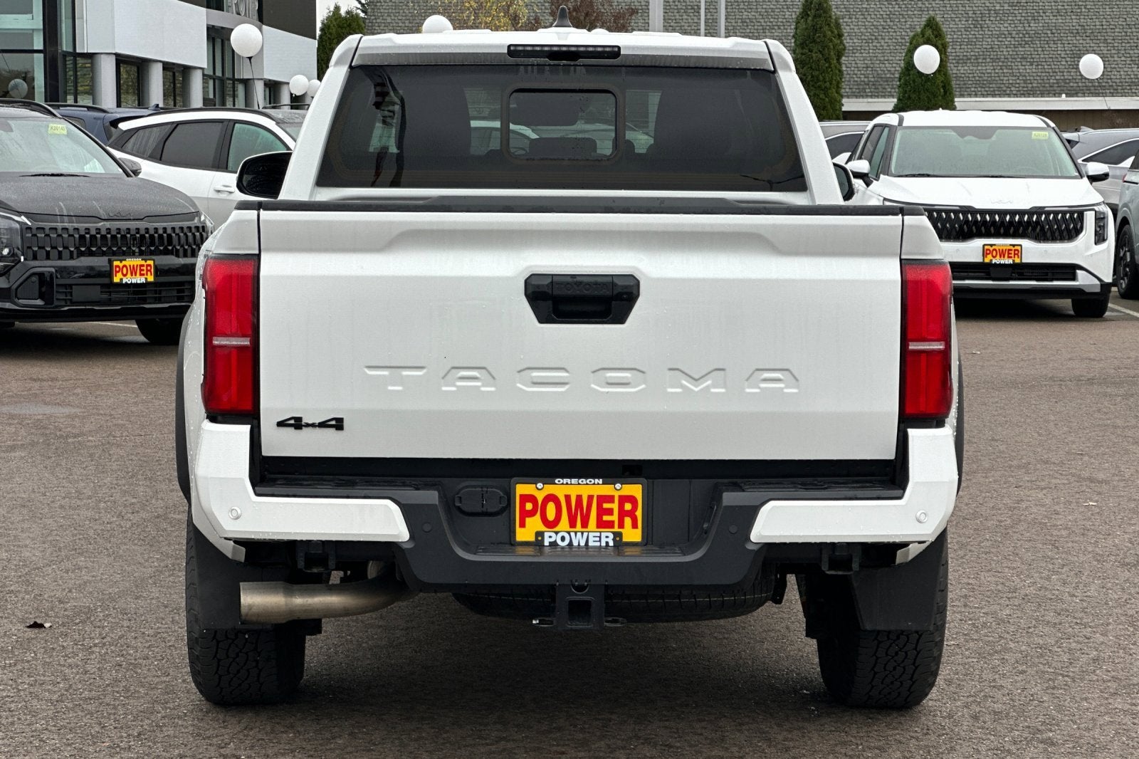 2024 Toyota Tacoma 4WD SR5