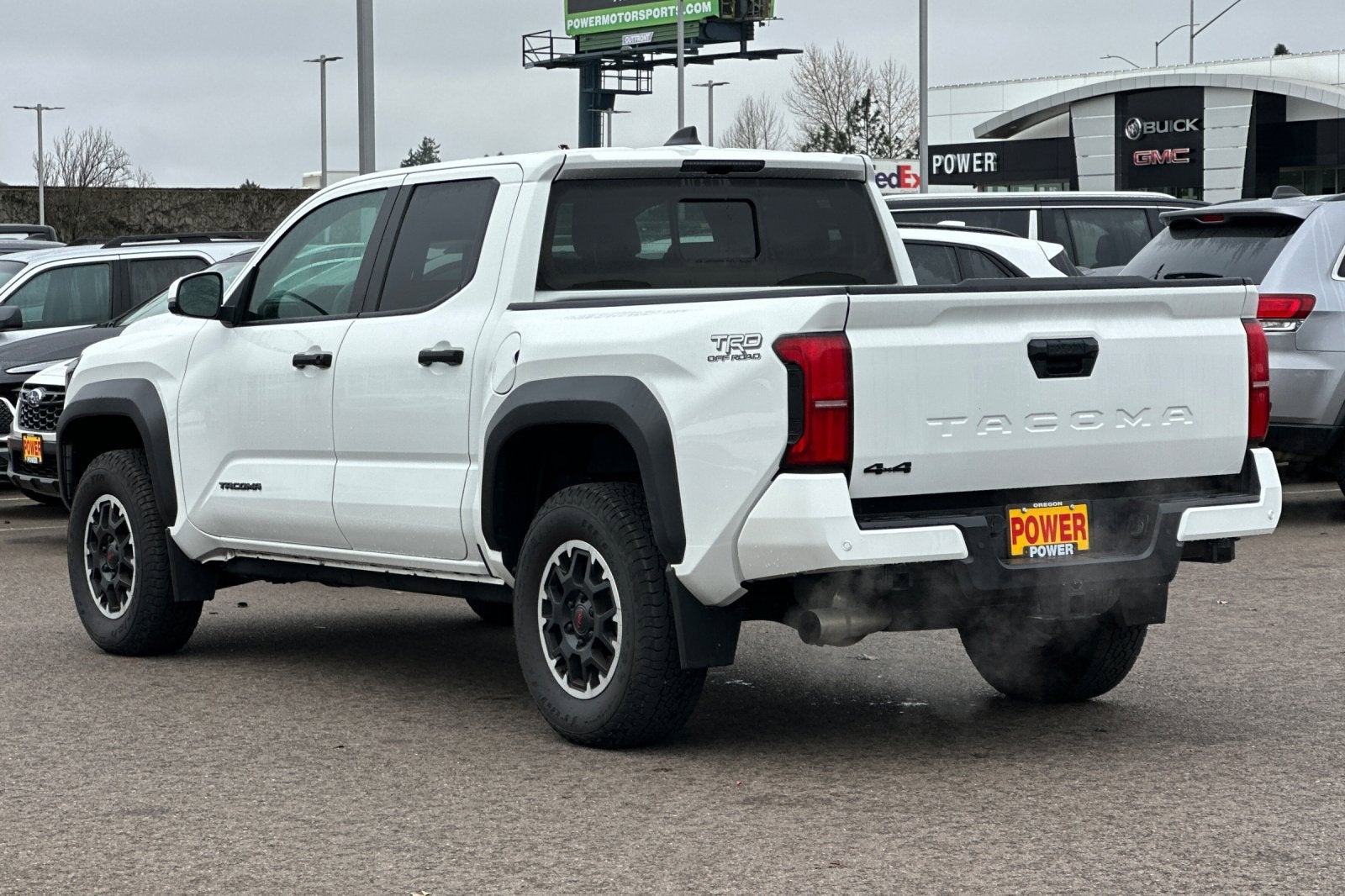 2024 Toyota Tacoma 4WD SR5