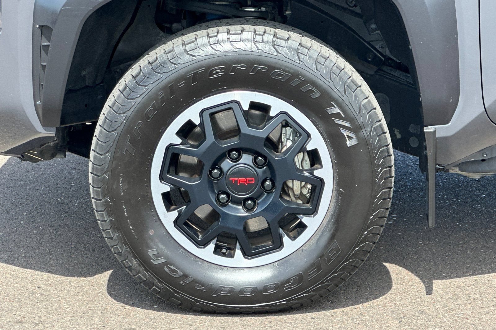 2024 Toyota Tacoma 4WD SR5
