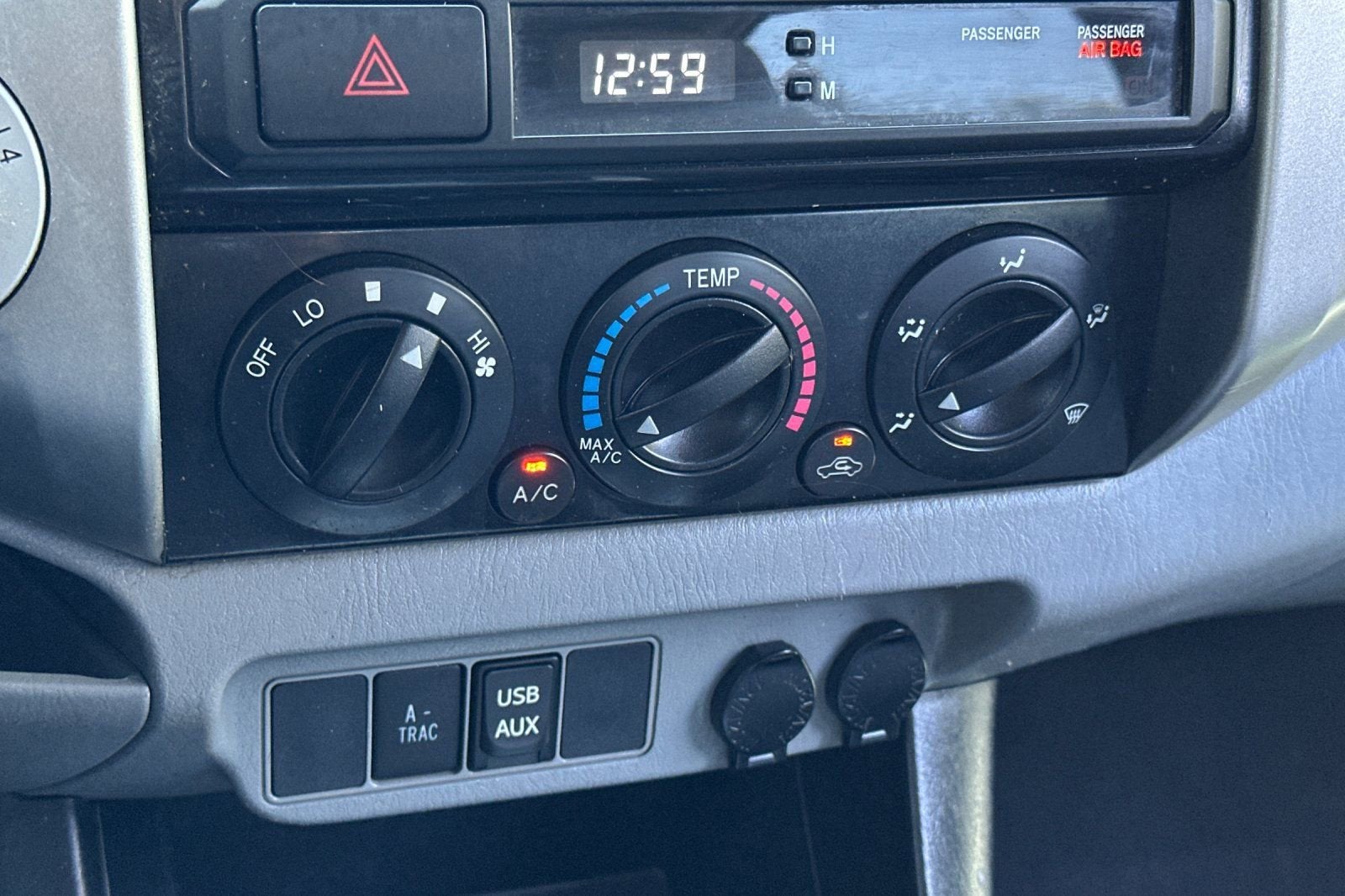 2012 Toyota Tacoma DBL CAB 4WD V6 AT