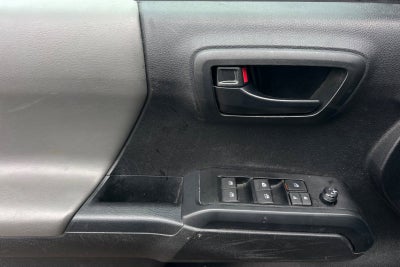 2022 Toyota Tacoma 2WD SR
