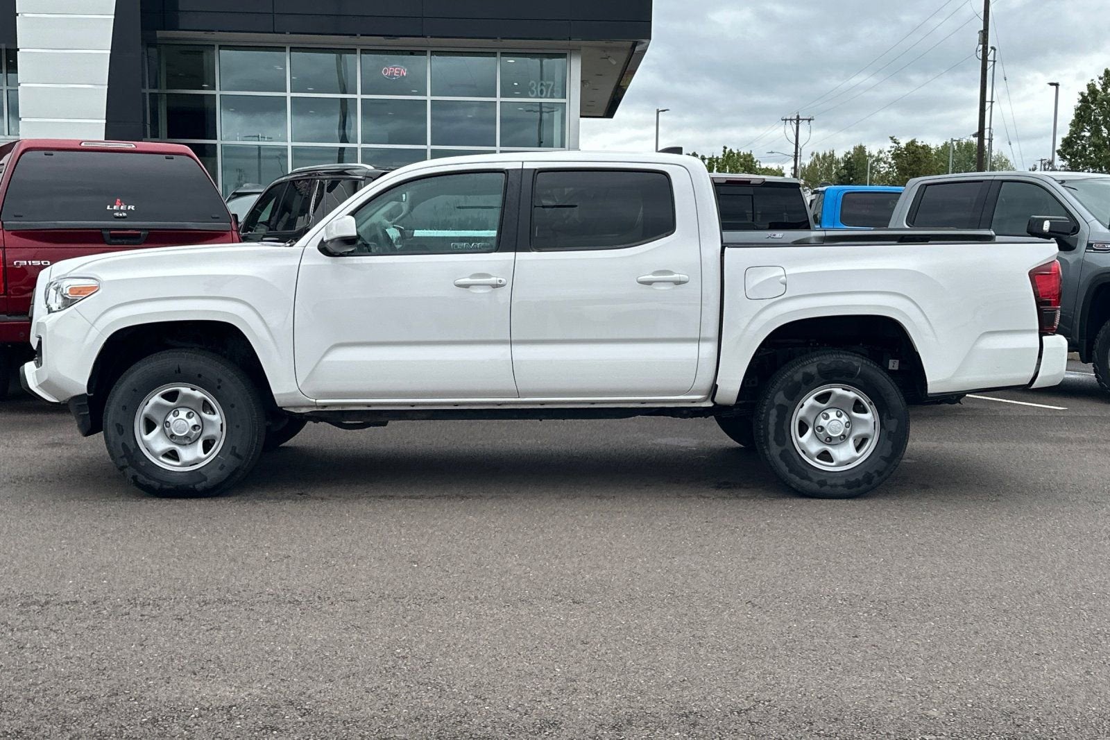 2022 Toyota Tacoma 2WD SR