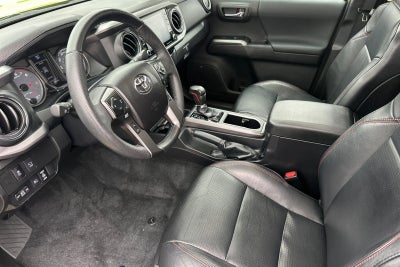 2022 Toyota Tacoma 4WD SR