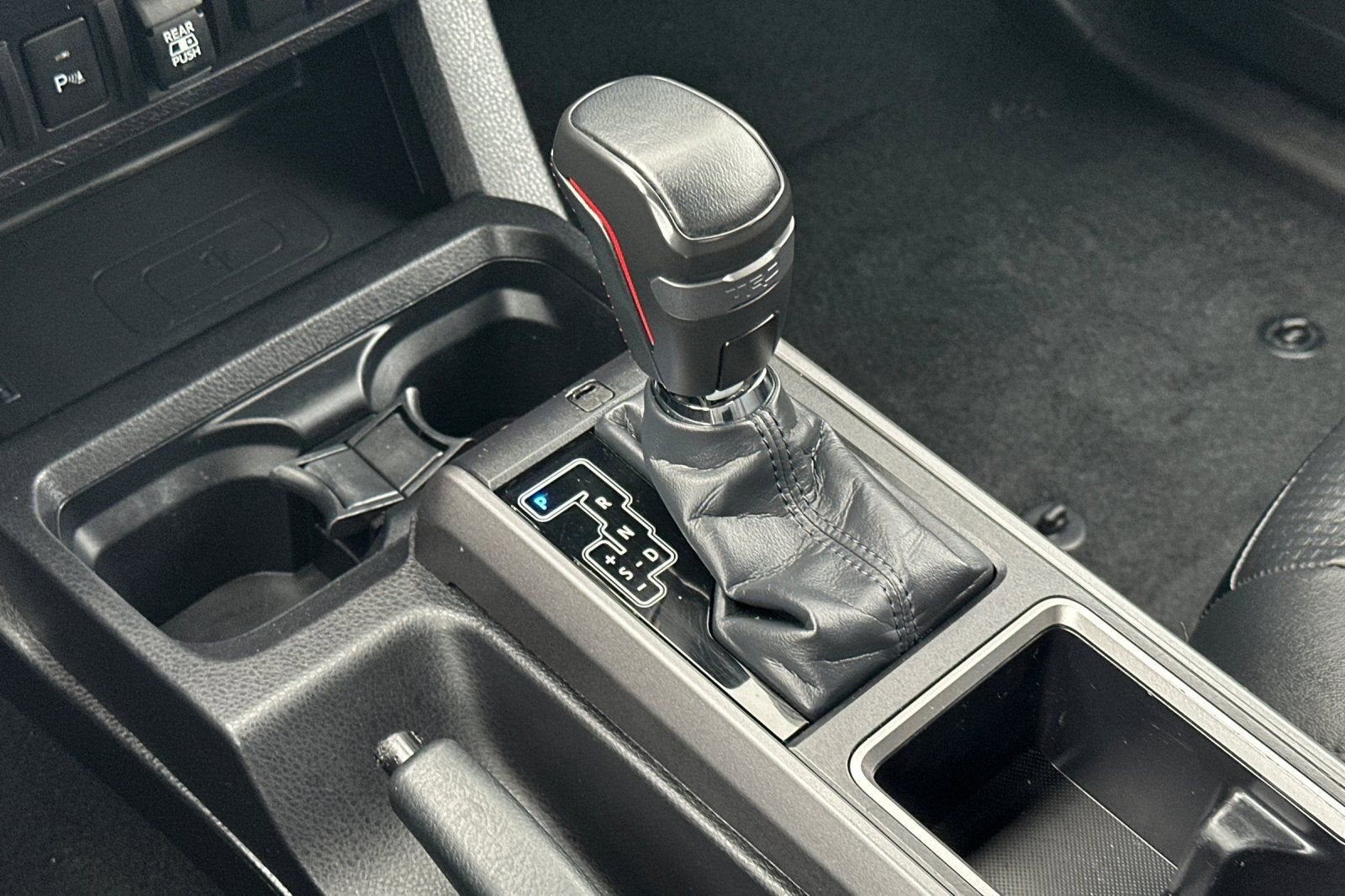 2022 Toyota Tacoma 4WD SR