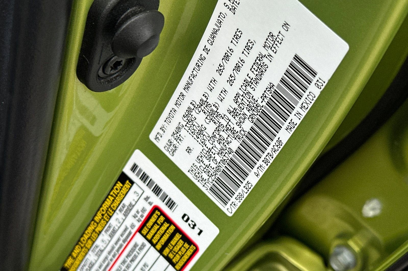 2022 Toyota Tacoma 4WD SR