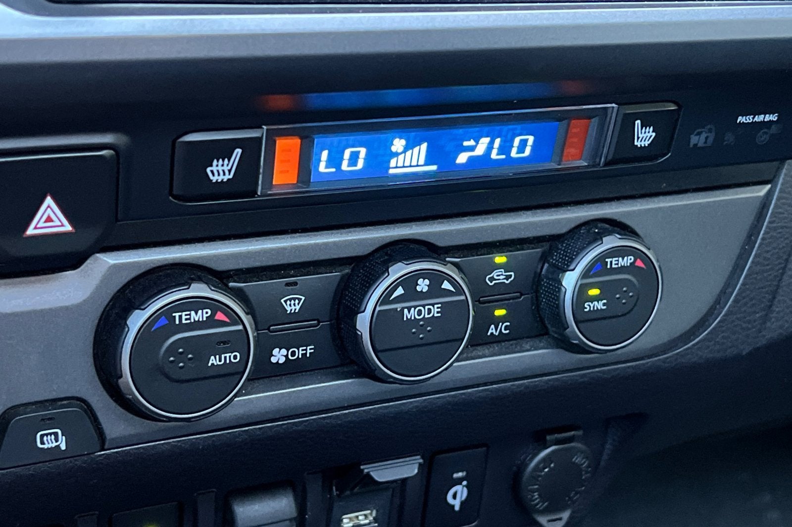 2022 Toyota Tacoma 4WD SR