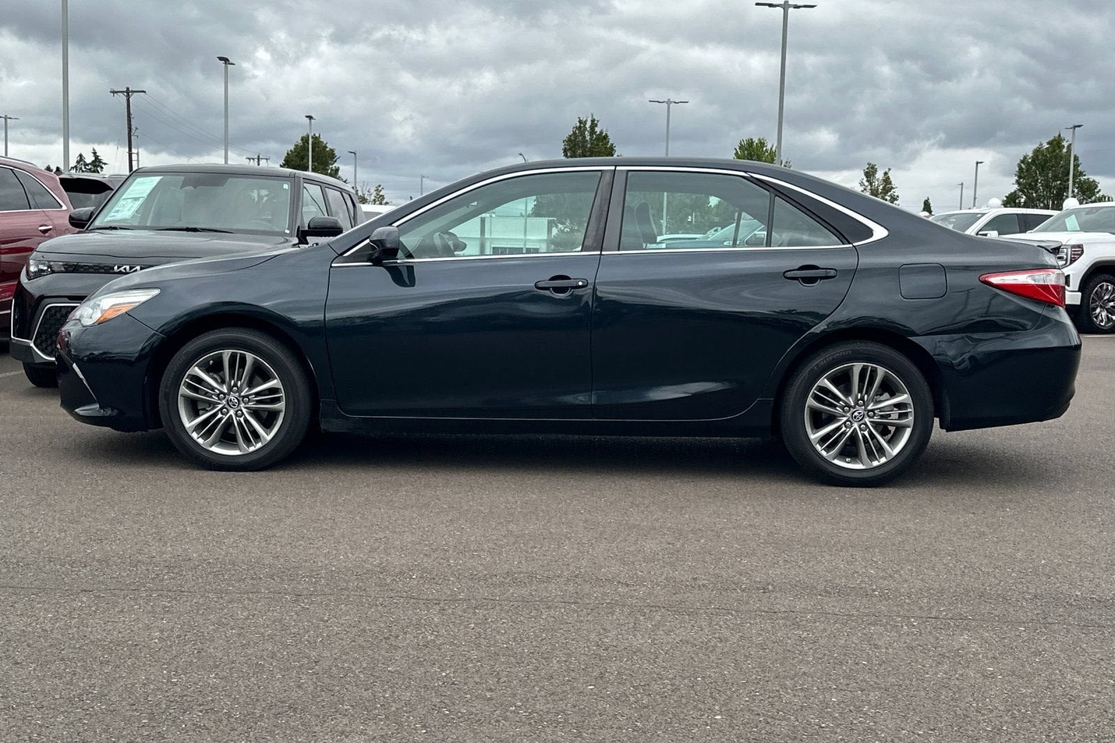 2016 Toyota Camry XLE