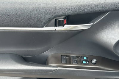 2021 Toyota Camry Hybrid LE