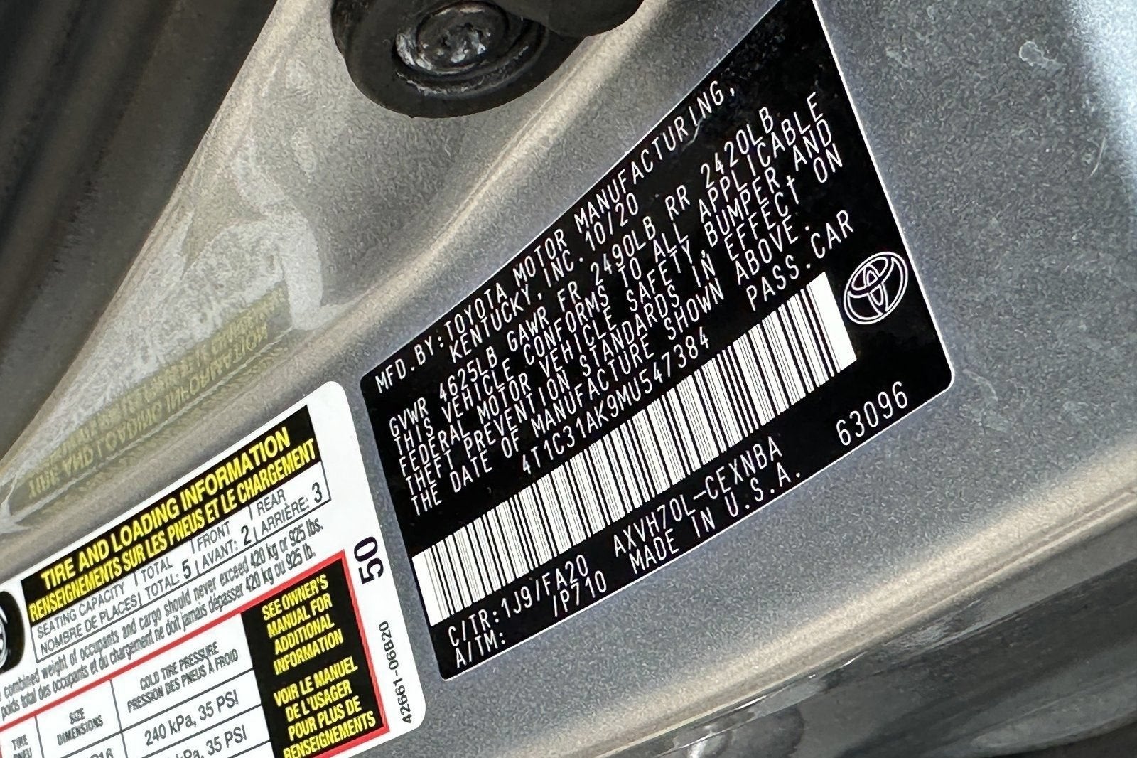 2021 Toyota Camry Hybrid LE