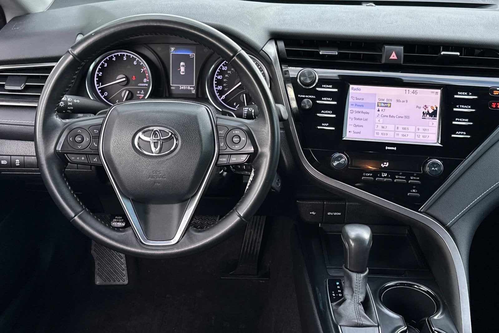 2020 Toyota Camry SE