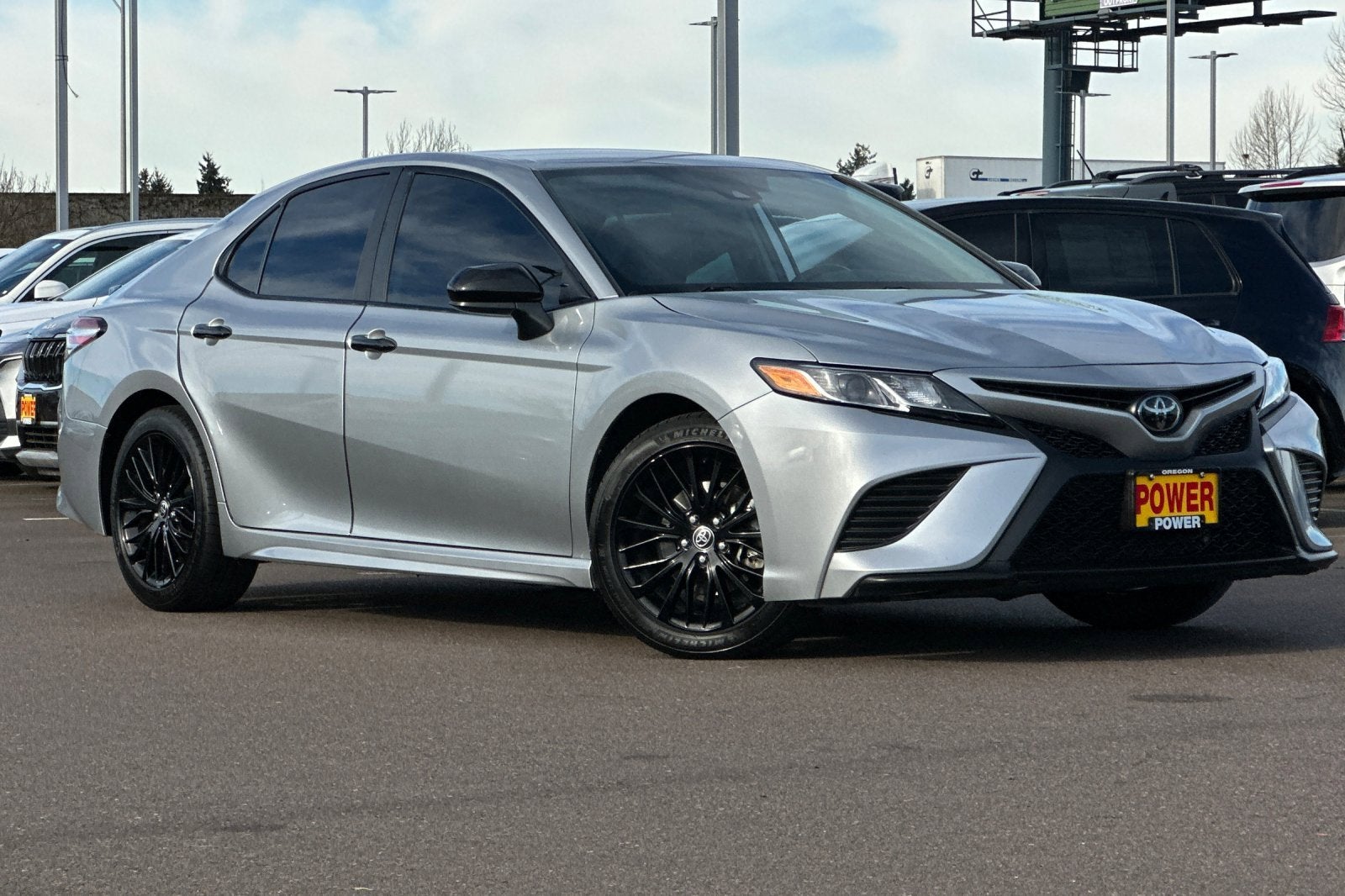 2020 Toyota Camry SE