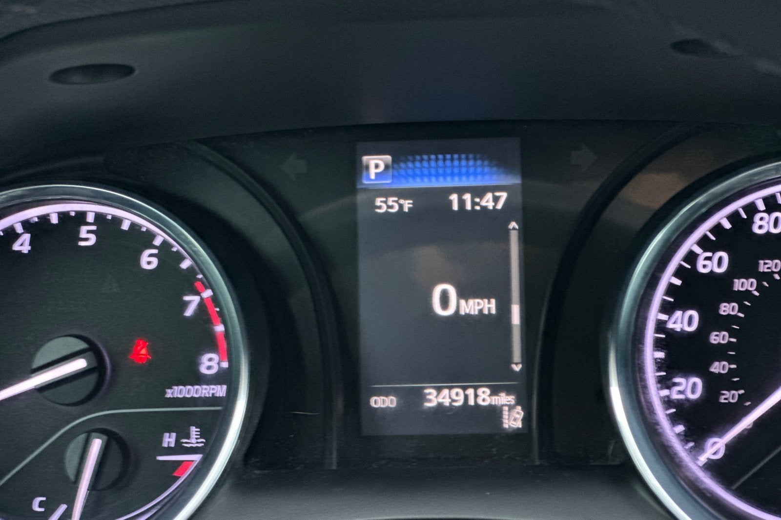 2020 Toyota Camry SE