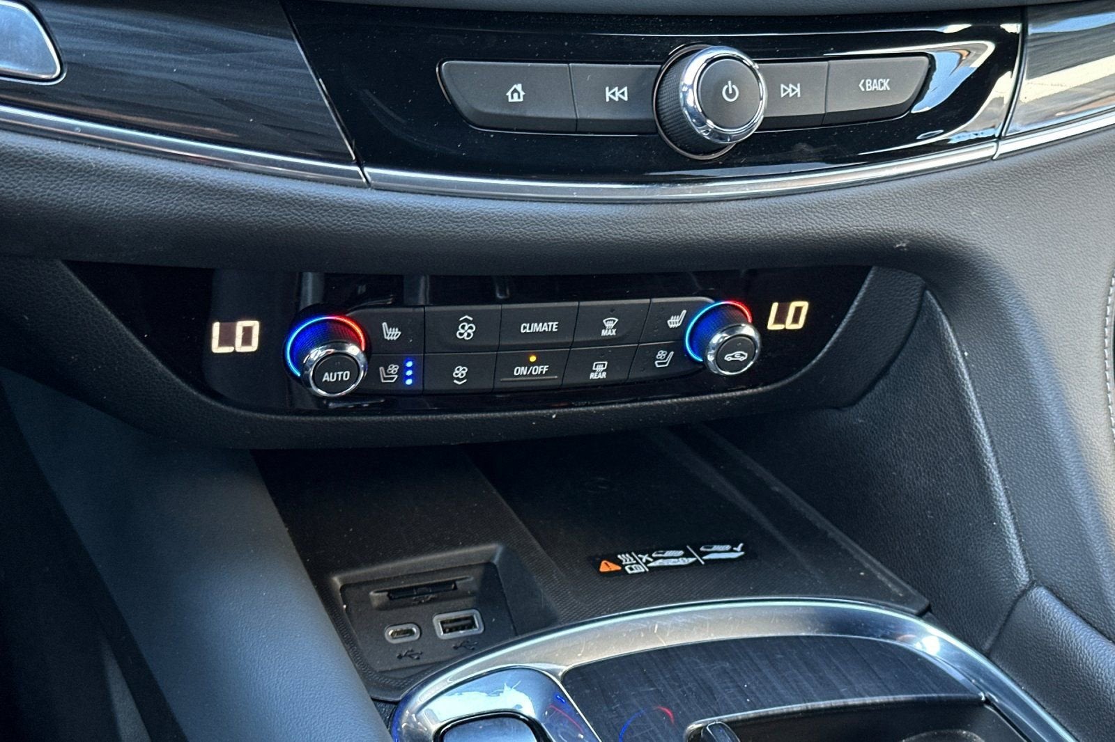 2022 Buick Enclave Premium