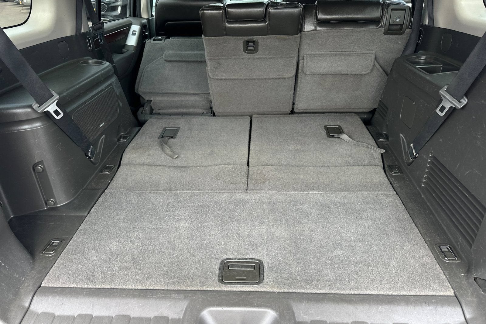 2011 Nissan Pathfinder LE