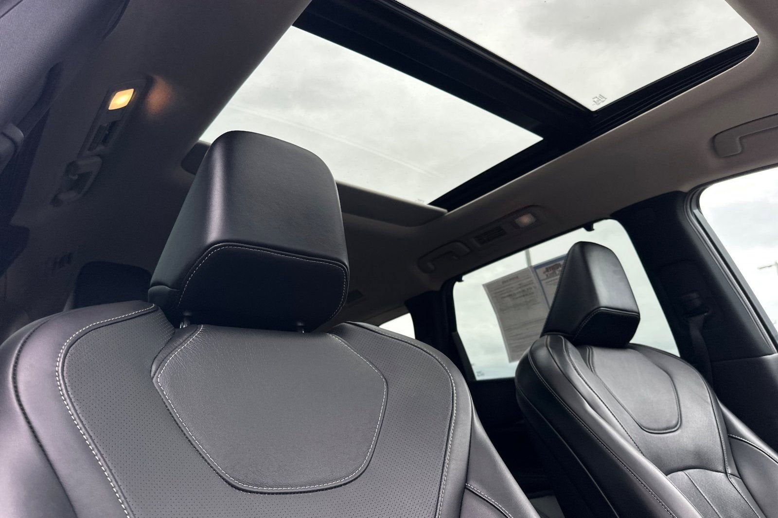 2023 INFINITI QX60 SENSORY