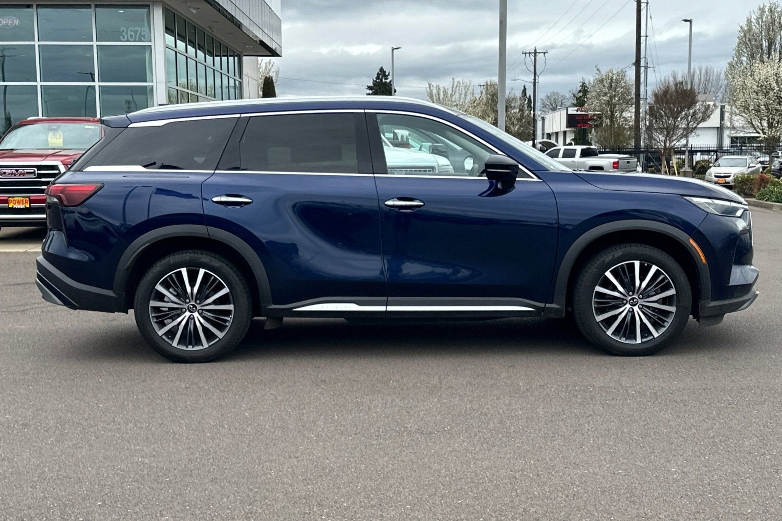 2023 INFINITI QX60 SENSORY
