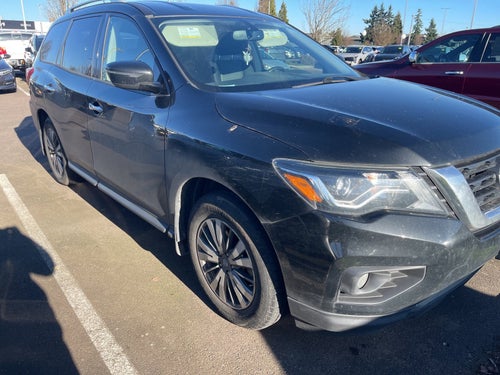 2018 Nissan Pathfinder SV