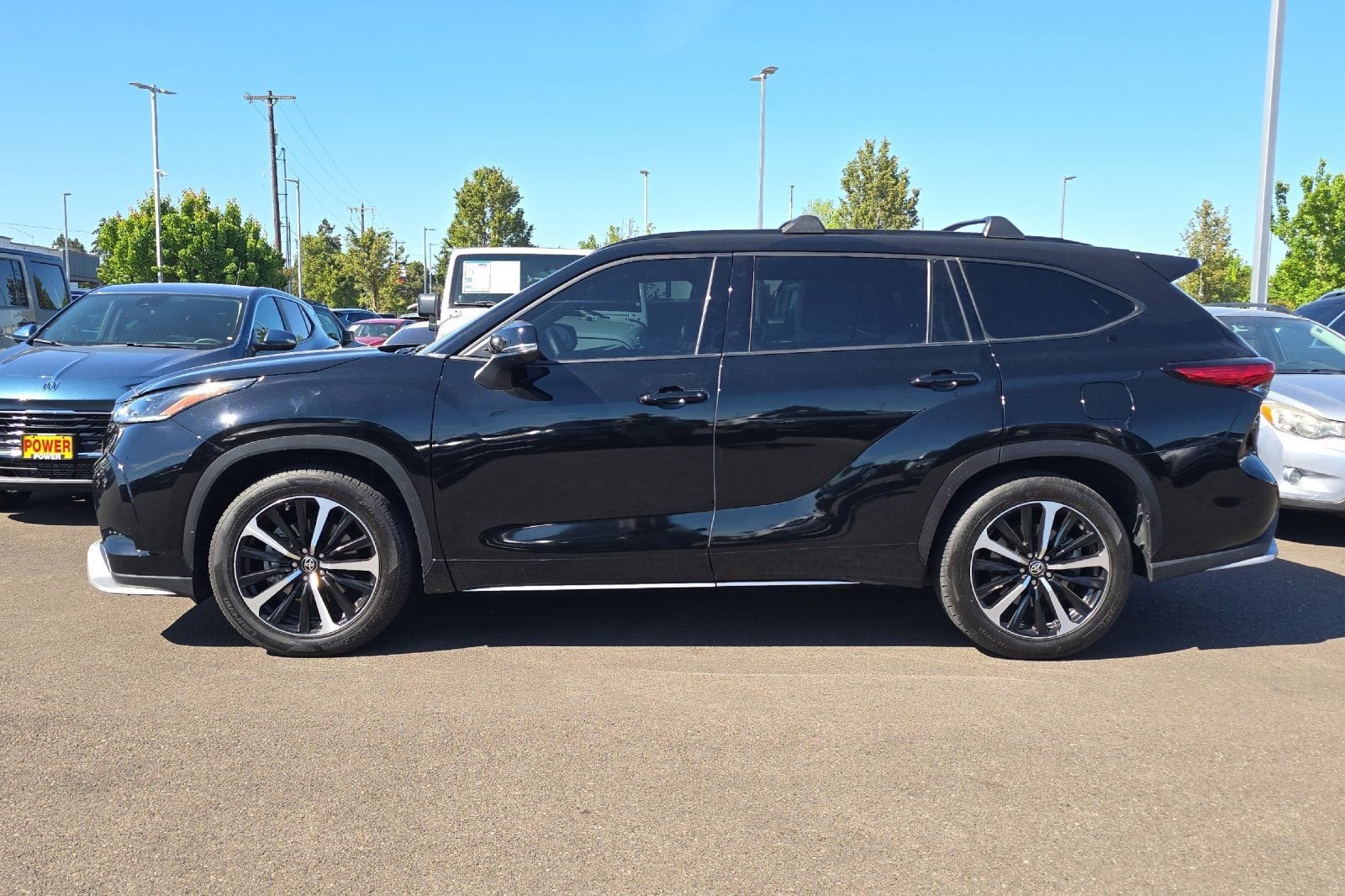2022 Toyota Highlander XSE