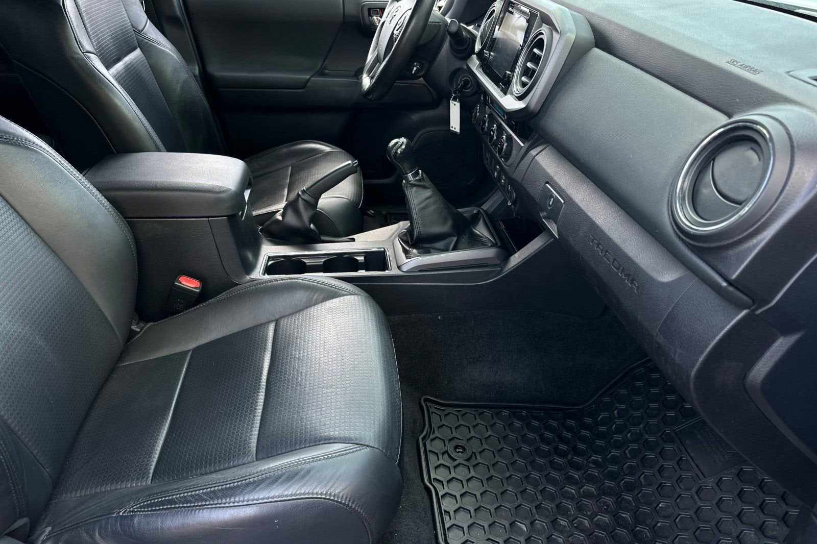 2018 Toyota Tacoma SR