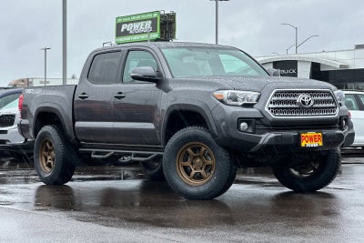 2017 Toyota Tacoma SR5