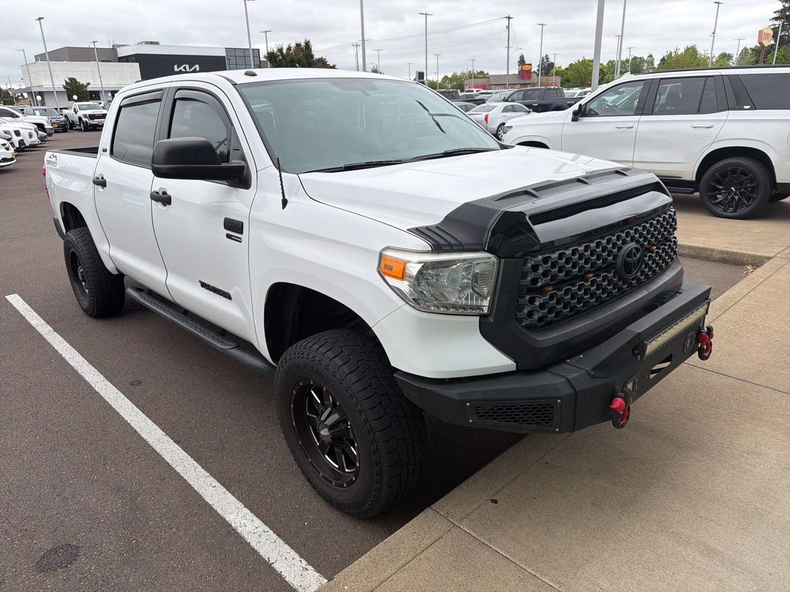 2014 Toyota Tundra 4WD Truck SR5