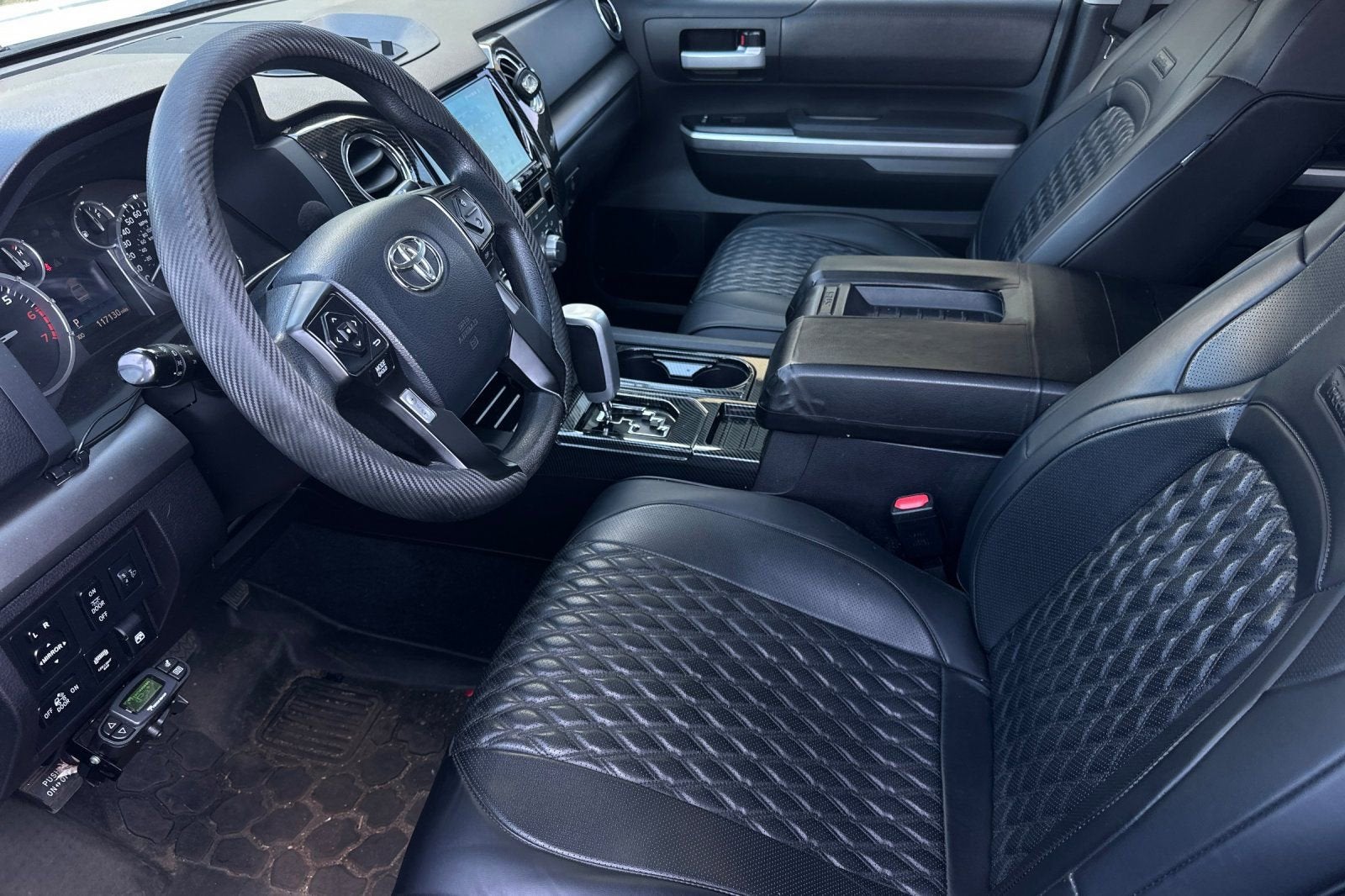 2014 Toyota Tundra 4WD Truck SR5