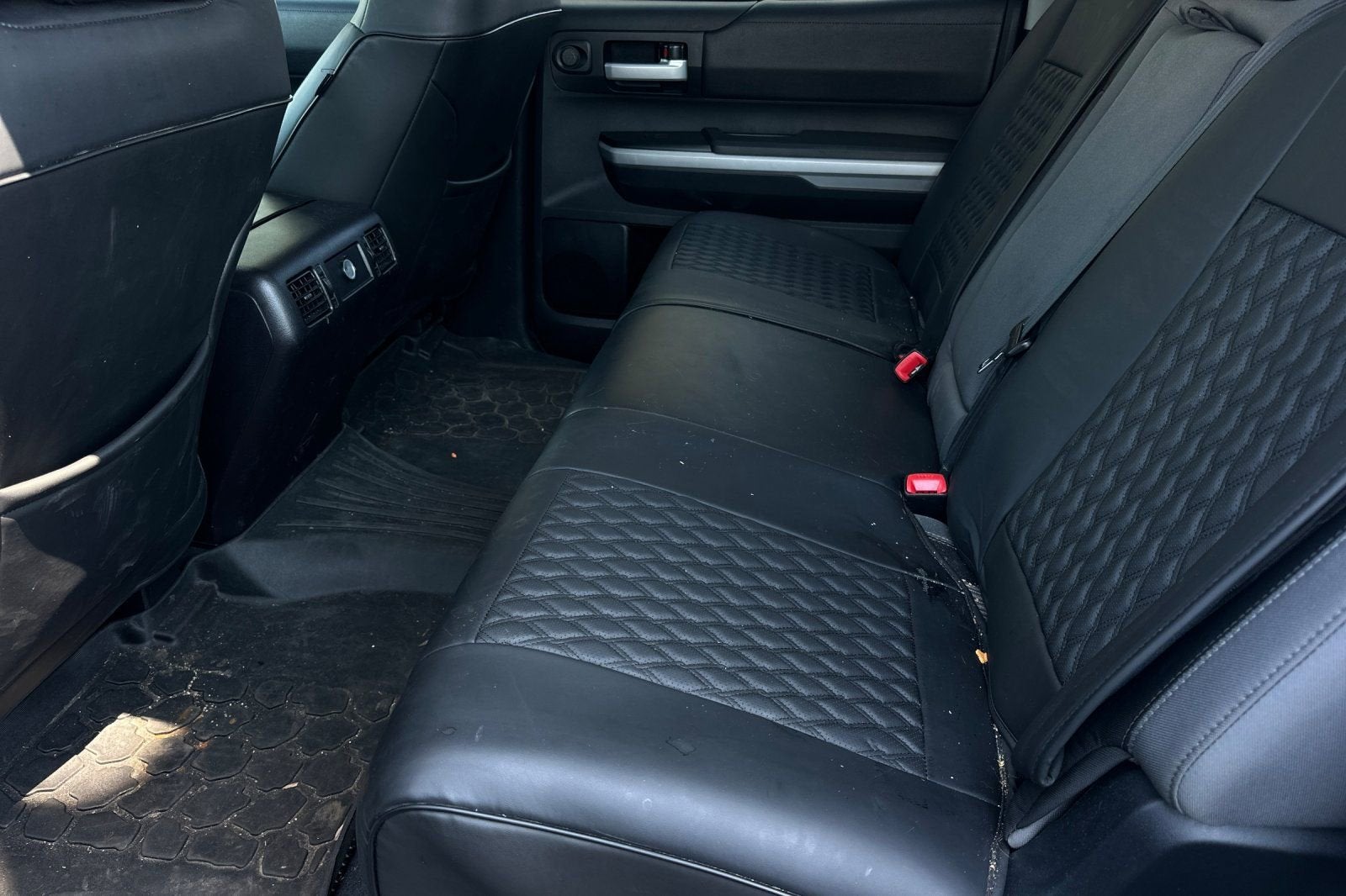 2014 Toyota Tundra 4WD Truck SR5