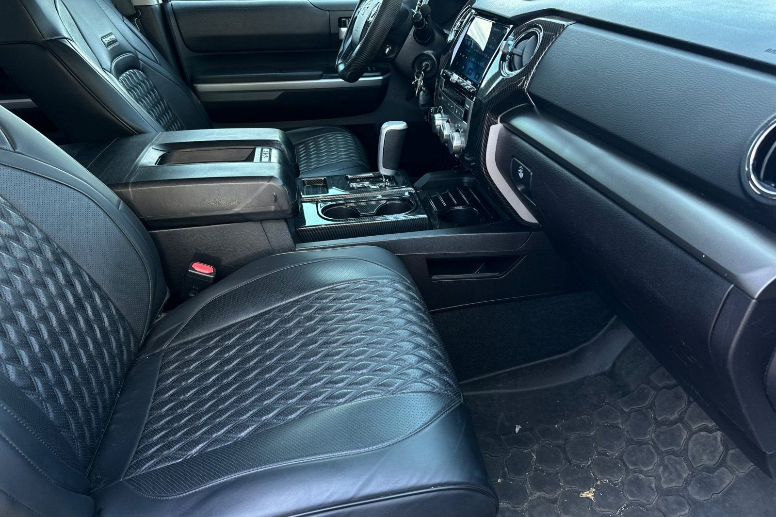 2014 Toyota Tundra 4WD Truck SR5