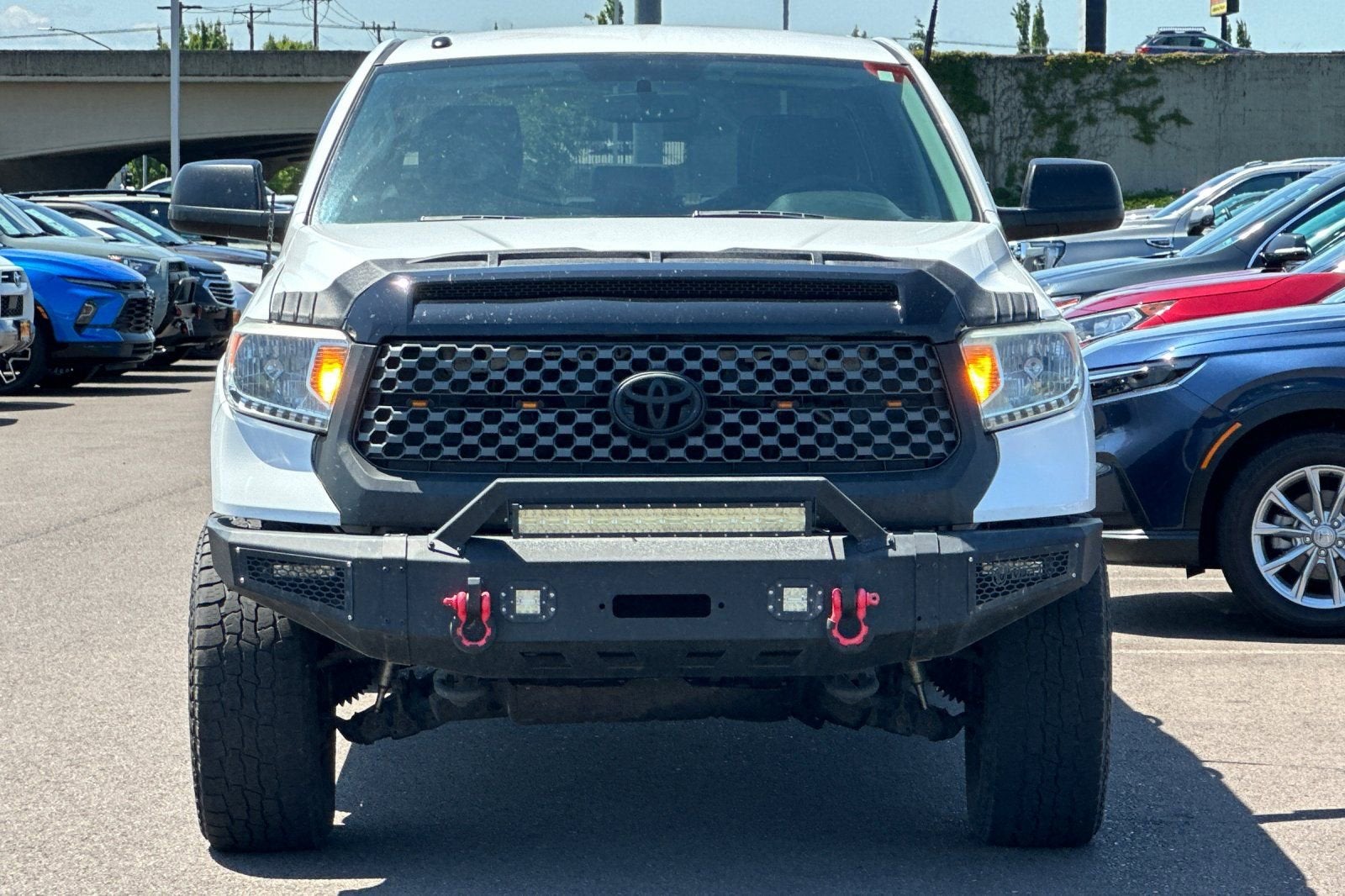 2014 Toyota Tundra 4WD Truck SR5