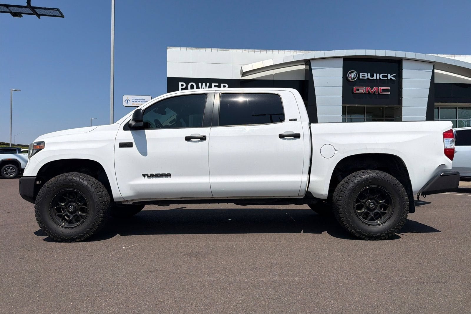 2019 Toyota Tundra 4WD SR5