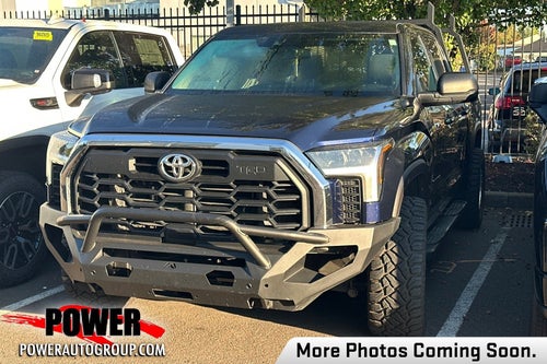 2022 Toyota Tundra 4WD SR5