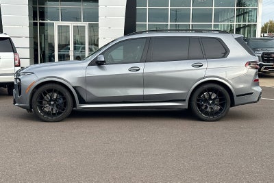 2023 BMW X7 xDrive40i